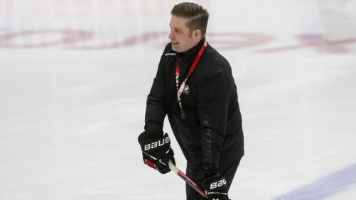“Es el mejor entrenador que he tenido en mi vida”: este técnico de la QMJHL bien podría ser el próximo en profesionalizarse