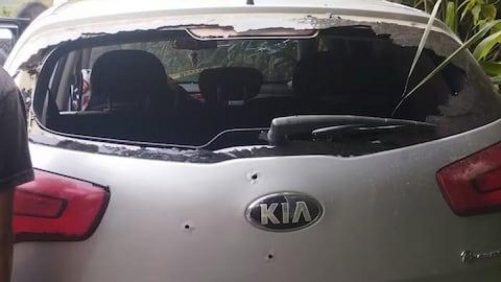 tres personas fueron asesinadas cuando iban en una camioneta, en el sur del Cauca