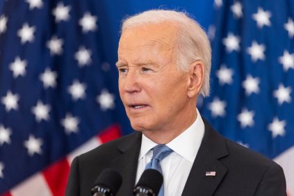 Joe Biden bautiza dos nuevos portaaviones nucleares como Bill Clinton y George W. Bush | Internacional | Noticias