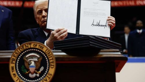 Esto es lo que significan las órdenes ejecutivas firmadas por Donald Trump