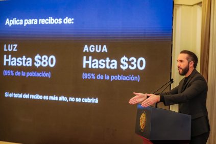 Gobierno pagará recibos de luz y agua en enero para 1.8 millones de hogares