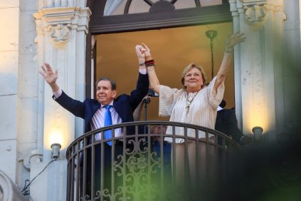 Alcalde de Lima le Entrega las Llaves de la Capital A Edmundo González Urrutia | Internacional | Noticias