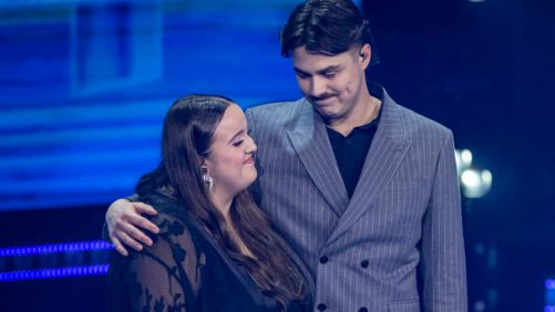 "Te hemos mantenido porque te vemos cantante": Pierre LaPointe sacude de nuevo Joël