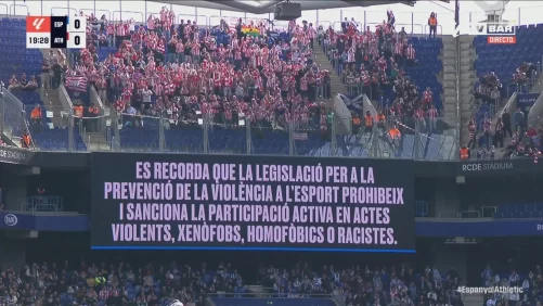 los insultos contra Iñaki Williams obligan a parar el Espanyol-Athletic