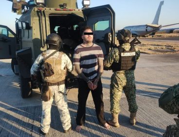 Captura de Capo de Cártel Detona Balaceras y Cierre de Aeropuerto en Ciudad mexicana en la frontera con ee. Uu. | Internacional | Noticias