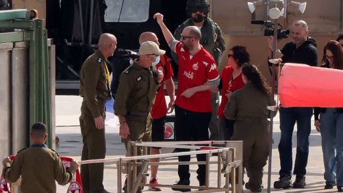 Gaza: tres rehenes lanzados como parte de un nuevo intercambio con Israel