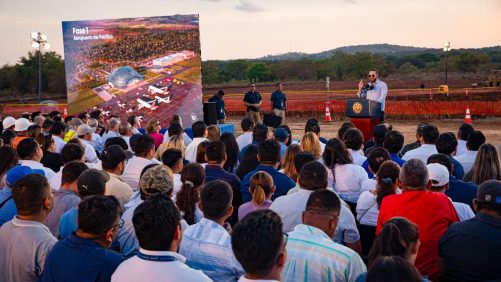 Colocan la primera piedra del Aeropuerto del Pacífico en Conchagua