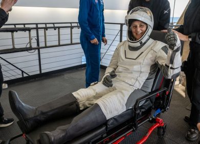 Los Astronautas Recién Llegados del Espacio Deben Aprender Nuevo A Caminar | Internacional | Noticias