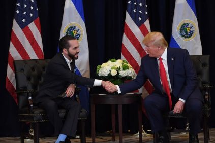 Donald Trump reconoce a Nayib Bukele por acciones contra el Tren de Aragua
