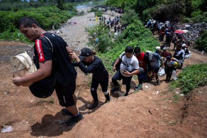 Flujo de Migrantes que entran A Panamá Por la Selva del Darién Cae un 96%, Hasta LOS 2.637 | Internacional | Noticias
