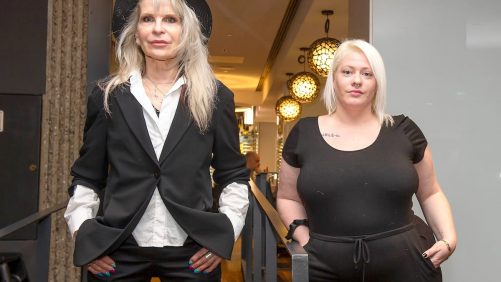 Dos víctimas del "violador de devancios" salen de las sombras con la esperanza de cambios en la justicia para proteger a las mujeres.