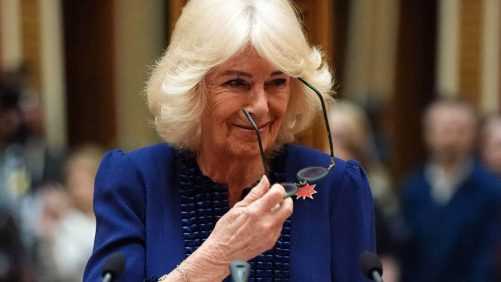 La reina Camilla escribió una carta a Gisèle Pelicot