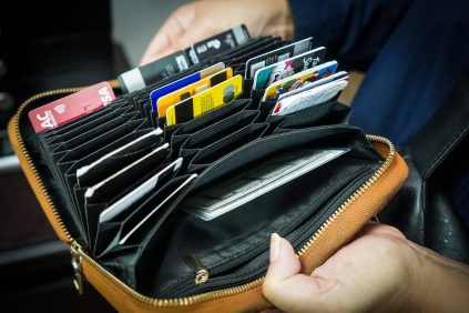 Autoridades capturan a implicados en estafas a instituciones financieras