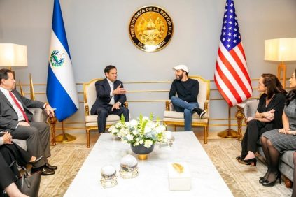 Marco Rubio agradece a Bukele por su papel clave en la expulsión de pandilleros de EE. UU.