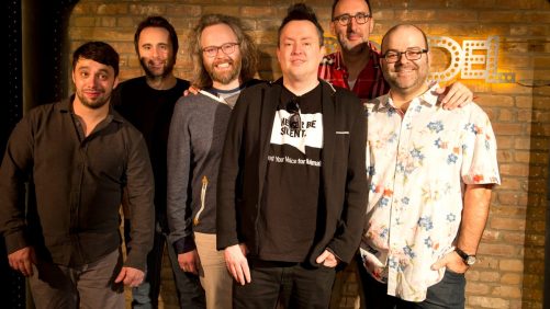"Under Listing", Yvon Deschamps, "Gong Show": 10 momentos significativos del décimo aniversario del Bordel Comedy Club