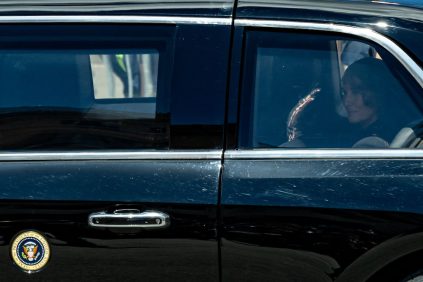Melania Trump Dice Que Rezó por la Paz en el Mundo Durante el Funeral del Papa Francisco | Internacional | Noticias