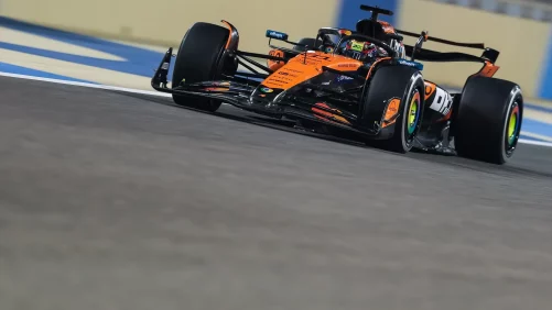 Piastri aprovecha el fallo de Norris y se lleva la pole en Bahréin; Sainz pega un puñetazo sobre la mesa y Alonso no pasa de la Q2