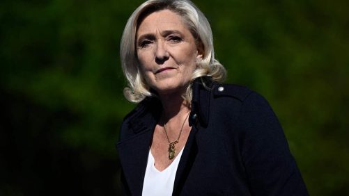 Donald Trump, Marine Le Pen y la extrema derecha son como el culo y la camisa