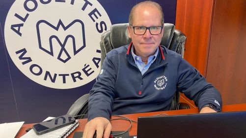 "No puedes perderte tu derrame cerebral en el draft" - Danny Maciocia