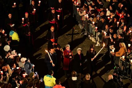 El Papa Francisco no participó Este Viernes Santo en el tradicional a través de Crucis en El Coliseo de Roma | Internacional | Noticias