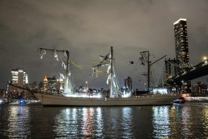 'Había Pánico en El Barco': Dos Muertos y Más de 20 Heridos Dejó Choque de Buque Escuela mexicano Contra Puente de Brooklyn | Internacional | Noticias