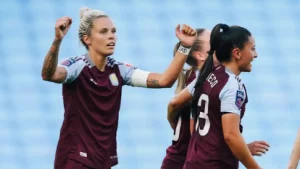 La federación inglesa prohíbe a las mujeres transgénero jugar en el fútbol femenino