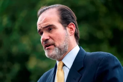 Ex funcionario de EE. UU. elogia la transformación de El Salvador bajo el liderazgo de Bukele |