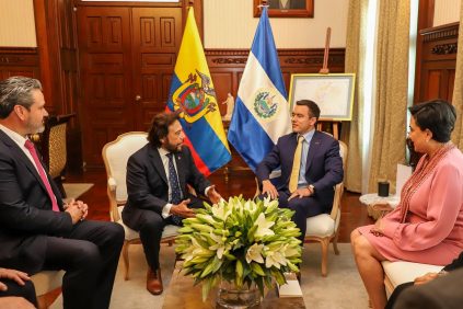 Félix Ulloa se reúne con el presidente reelecto de Ecuador, Daniel Noboa |