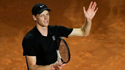 Tenis: Sinner gana su primer juego en Roma después de su suspensión