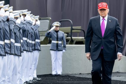 Donald Trump Promete Defensa Antimisiles gratis A Canadá Si Se Convierte en Su 51º Estado | Internacional | Noticias