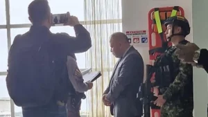 En pleno parque principal de la ciudad de Ipiales fue capturado el alcalde de Pupiales, Nariño