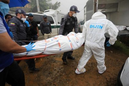 Diez Muertos en Colombia por Un Deslizamiento de Tierra Cerca de Medellín | Internacional | Noticias