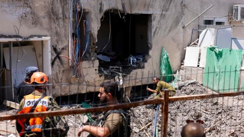Irán amenaza a Israel con una respuesta "más devastadora", el día 9 de la guerra