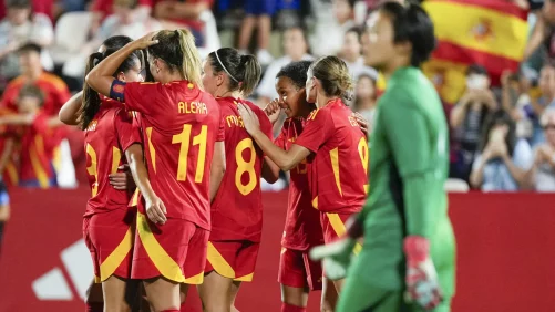 la Roja remonta a Japón y gana su único amistoso antes de Suiza