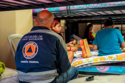 Más de 100 salvadoreños reciben resguardo en albergues activos durante emergencia por lluvias |