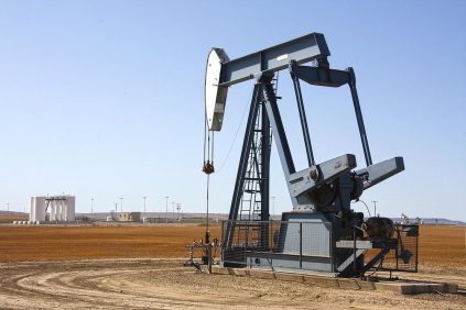 El precio del Petróleo se Dispara Entre Riesgos Geopolyticos y Negociaciones Comerciales | Internacional | Noticias