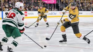 Reilly Smith permanece en Las Vegas