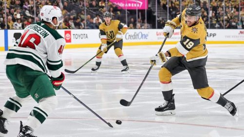 Reilly Smith permanece en Las Vegas
