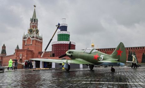 CÓMO OPERA LA "FLOTA FANTASMA" DE 200 BARCOS PETROLEROS QUE RUSIA USA Para Negociar Petróleo y Gas en Medio de Sanciones | Internacional | Noticias