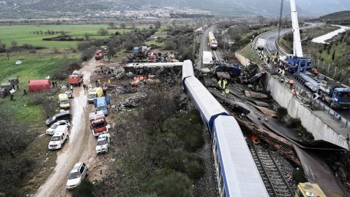 Accidente ferroviario en Grecia: encuesta sobre la responsabilidad del ex ministro de transporte