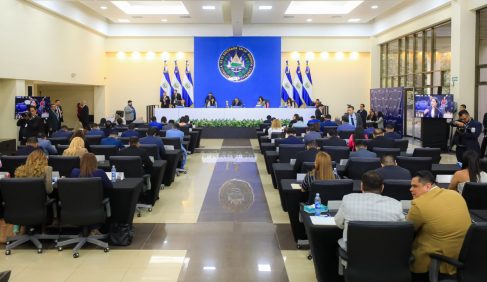 Asamblea aprueba Ley de Tecnologías Robóticas para impulsar la innovación en El Salvador |