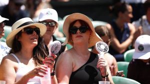 De los jugadores a los espectadores, Wimbledon compone con calor