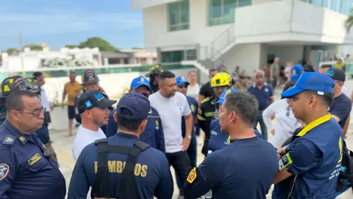Emergencia en Flores del Recreo, Barranquilla, deja tres muertos y más de 40 heridos tras incendio que arrasó parqueadero: esto se sabe