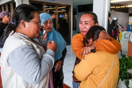 Buque Naufraga en Indonesia, Hay 61 Desaparecidos | Internacional | Noticias