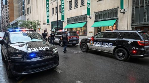 Dispara en las puertas de la tienda Simons en Montreal