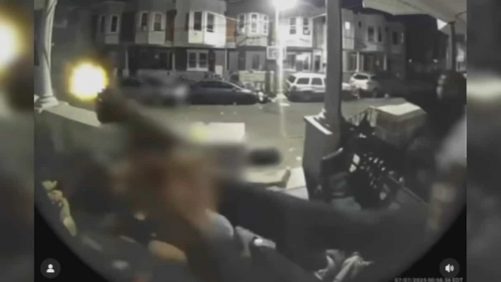 Un tiroteo en misa dejó a tres muertos y 13 heridos, incluidos menores, en Filadelfia