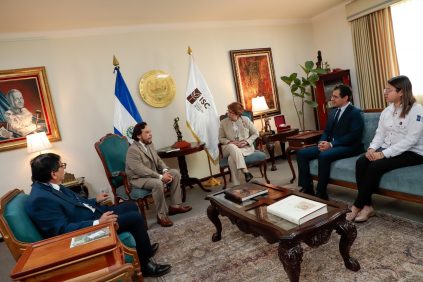 El Salvador y la ICO refuerzan alianza estratégica para transformar el sector cafetalero |