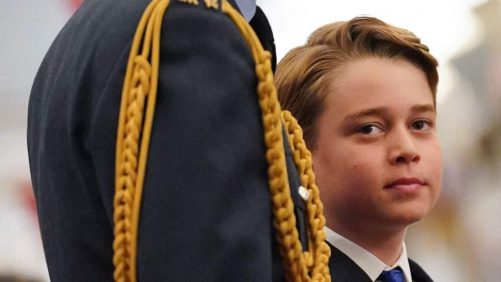 El príncipe George ya no puede viajar en avión con su padre