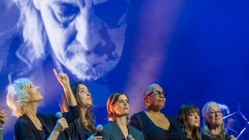 Un tributo histórico y conmovedor para la última despedida de Serge Fiori