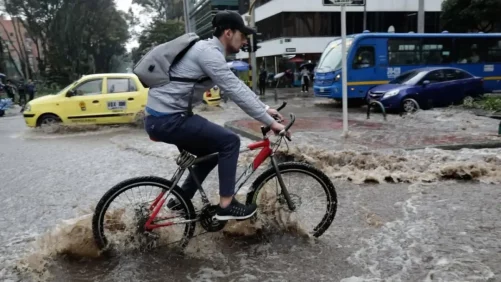 El pronóstico del clima del Ideam para este domingo 10 de agosto de 2025 en Bogotá y el resto del país: Es recomendable tener un paraguas a la mano